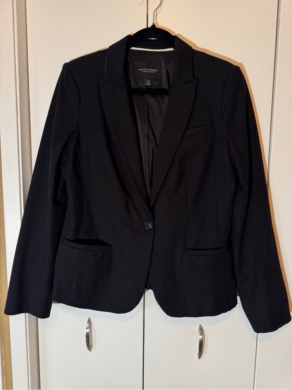 Banana Republic Black Single-Button Tailored Blazer